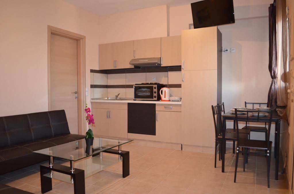 Thassos Grand Villas Apartments & Studios Limenaria  Exterior photo
