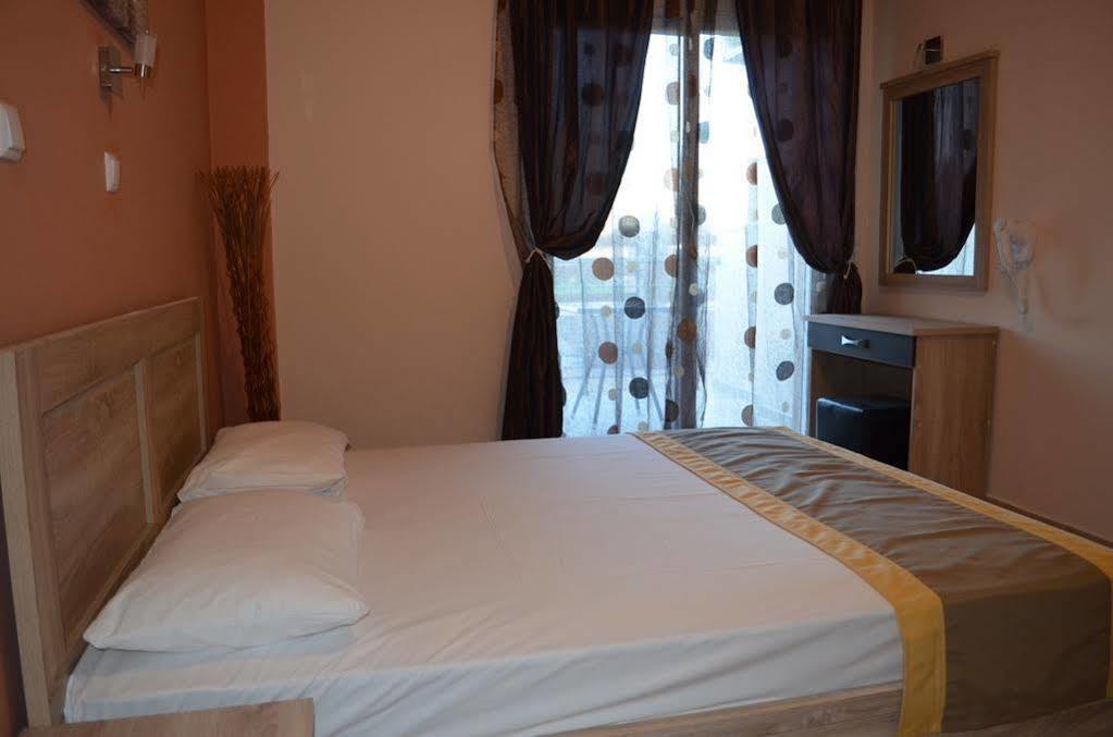 Thassos Grand Villas Apartments & Studios Limenaria  Exterior photo