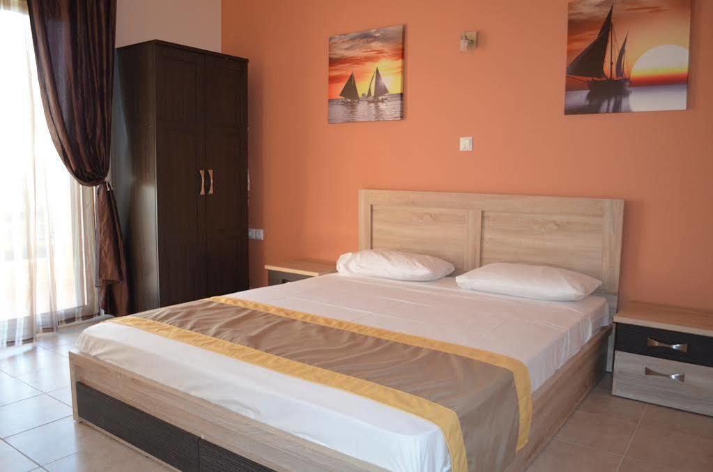 Thassos Grand Villas Apartments & Studios Limenaria  Exterior photo